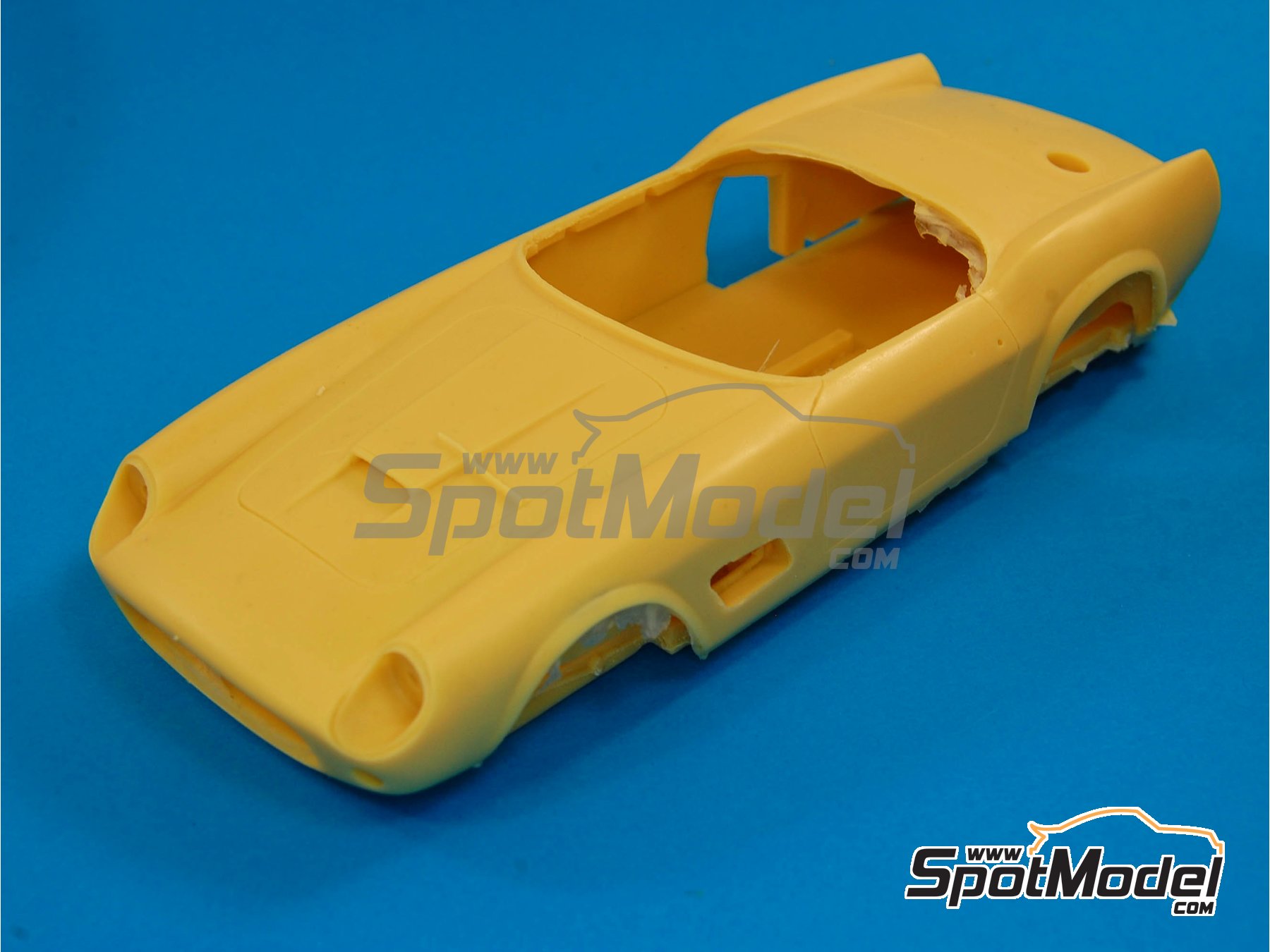 Renaissance Models 24-01C: Car scale model kit 1/24 scale